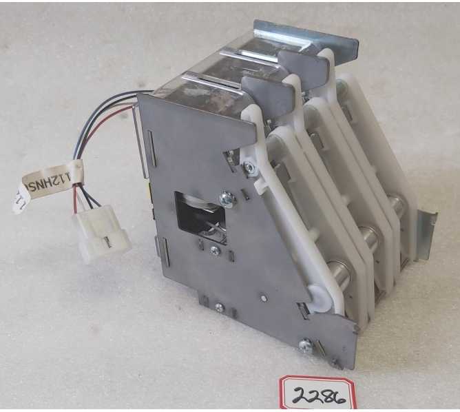 BENCHMARK TRIPLE Ticket Dispenser #90ELE015 (2286)