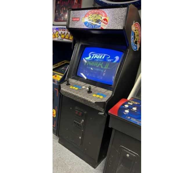 CAPCOM STREET FIGHTER II CHAMPION EDITION Arcade Game for sale