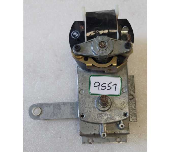 ROYAL 552 SODA Vending Machine VEND MOTOR #9557