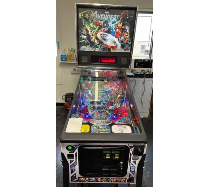 STERN AVENGERS PRO Pinball Machine for sale