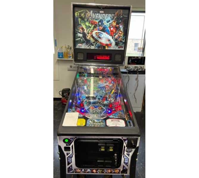 STERN AVENGERS INFINITY QUEST PRO Pinball Machine for sale