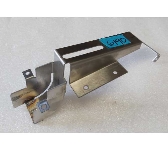 STERN Pinball Machine BALL TROUGH OUTHOLE ENTER EXIT SCOOP #535-7329-01 (6190) 