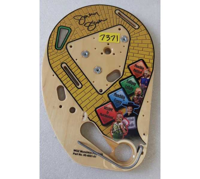 WOZ Wizard of Oz Pinball Machine MUNCHKIN PLAYFIELD PRODUCTION REJECT #05-4001-01 (7371) 