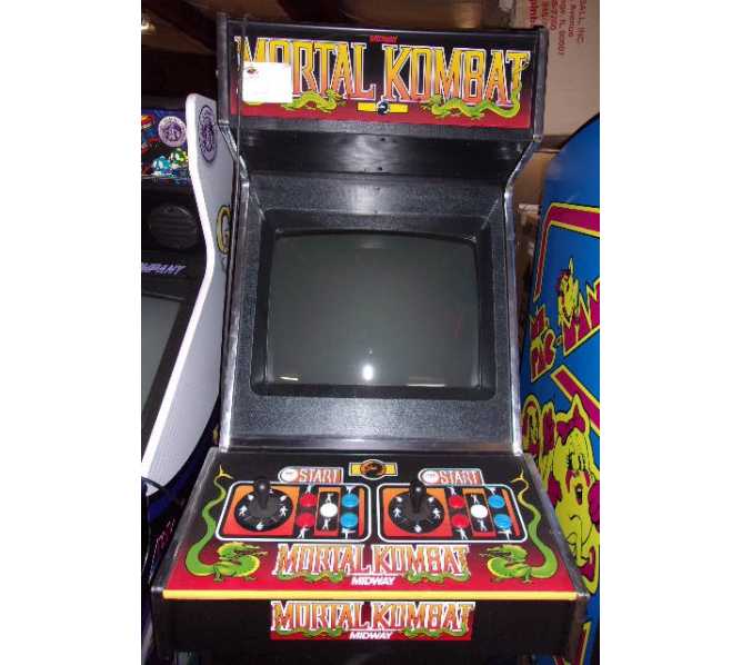 MIDWAY MORTAL KOMBAT Upright Video Arcade Machine Game for sale 