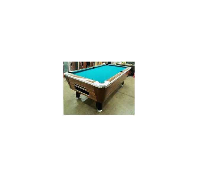 POOL TABLE 7' - COIN OPERATED or HOME USE - COMPLETE with NEW FELT & ACCESSORIES - LOCAL PICK-UP ONLY 