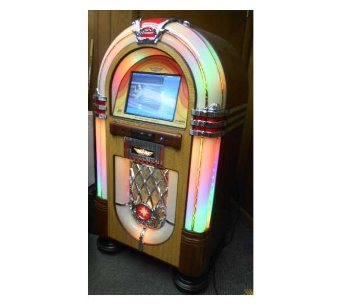 ROCK-OLA Nostalgic Digital Bubbler Jukebox for sale - LIGHT USE - FROM OWNER'S HOME  