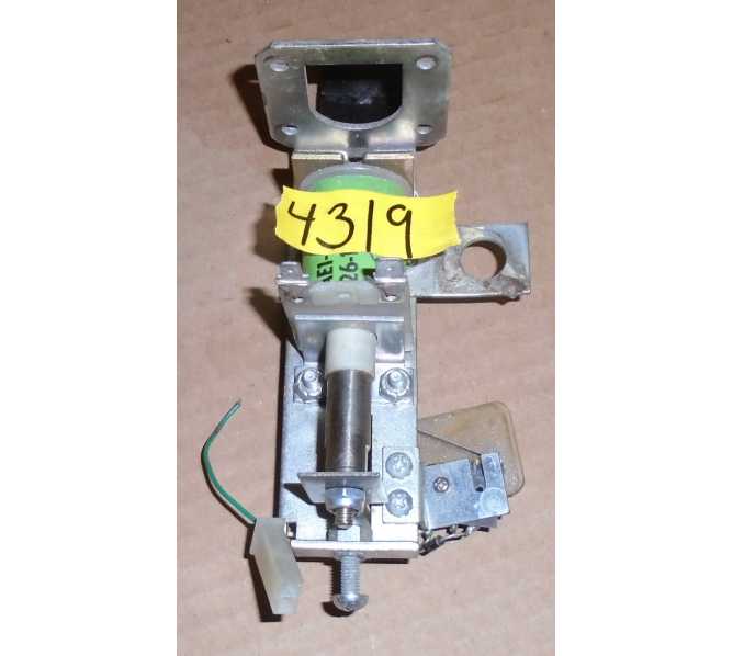 WILLIAMS Pinball SINGLE DROP TARGET Assembly #4319 