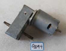 BALLY CHAMPIONSHIP PUB Pinball Machine BOXER MOTOR #14-8036 (9894)