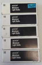 CEC Incandescent Bulb: Single Contact Bayonet (BA15s), (G) Globe, G6, 1251, 28V AC - 5 Boxes of 10 Lamps Bulbs