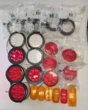 Round Trailer Lights, Brake Turn Signal Tail Lights Lot #9819