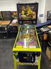 STERN DREAMWORKS SHREK Pinball Machine for sale  