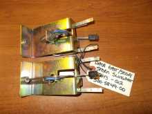 Data East Sega Stern Pinball Machine Game Parts Slingshot Assemblies #500-5849-00 Lot of 2